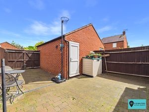 Garage and Parking- click for photo gallery